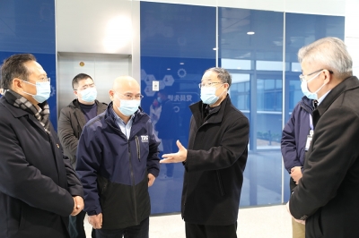 2022年1月13日，浙江省委常委、政法委書記王昌榮走訪海寧天通泛半導(dǎo)體產(chǎn)業(yè)園